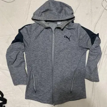 PUMA 후드 부착 맨투맨 그레이