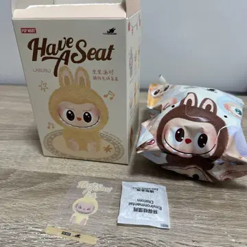 POP MART Have A Seat LABUBU 라부부 SISI