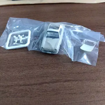 1/64 닛산 피가로 토파즈 미스트