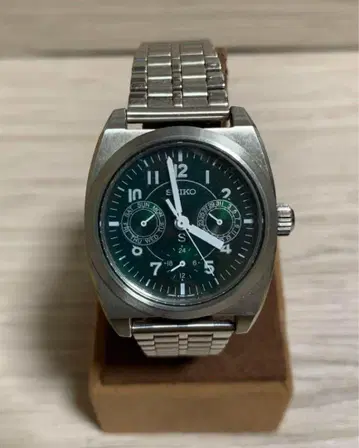 SEIKO SUS 5Y89-0A50 그린 다이얼 데이데이트