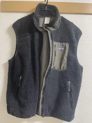 patagonia 레트로X 베스트 플리스 블랙 L 사이즈