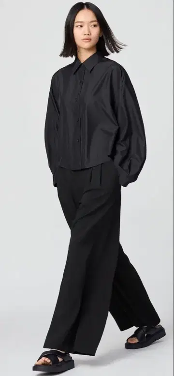미사용 UNIQLO C 유니클로 씨 감동 턱 와이드 팬츠 블랙 S