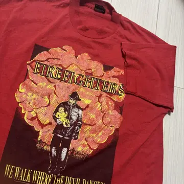 90s print Tshirt