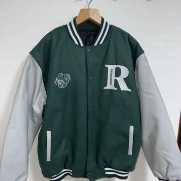 remember 바시티 자켓