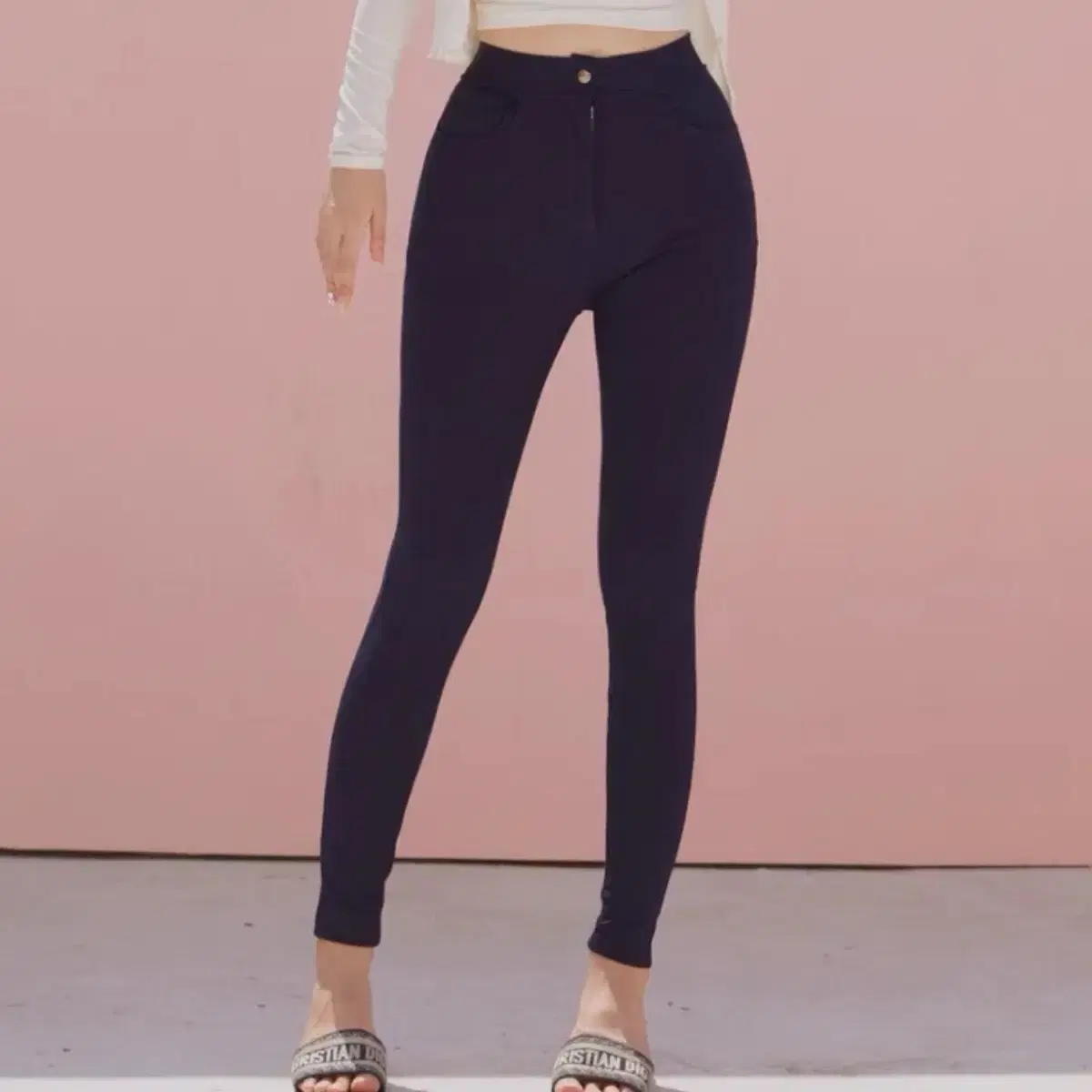 韓国KINDAME Volume-UpHigh-WaistSemiBootcut 韓国KINDAME Volume-UpHigh-WaistSemiBootcut