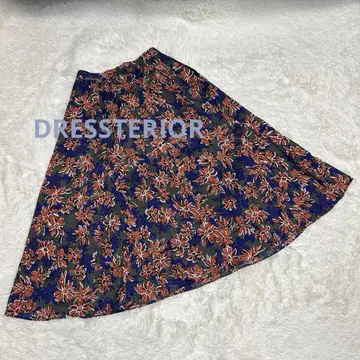 DRESSTERIOR 플라워 프린트 플레어 턱 스커트