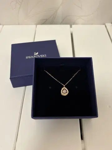 SWAROVSKI 목걸이