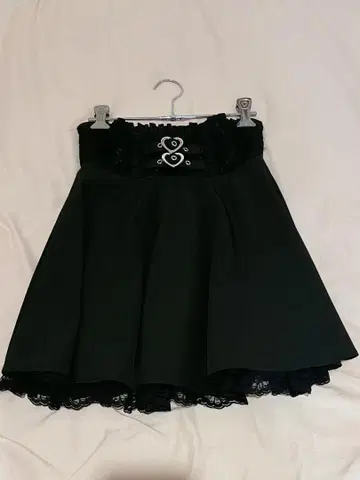 Ank Rouge 앙크루즈 하이웨스트 플레어 스커트 블랙