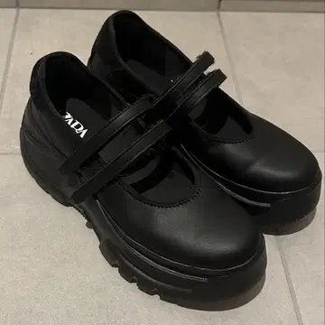 ZARA 로퍼 39 사이즈