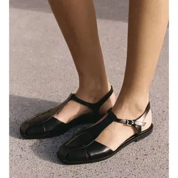 ZARA 새상품 완판 플랫솔 팬시 샌들 38