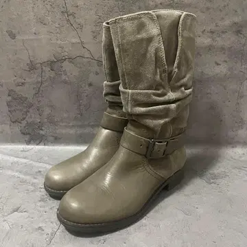 [Clarks] 클락스 일본제 스웨이드 체크 무늬 가죽 벨트 부츠