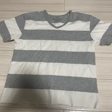 V넥 보더 티셔츠