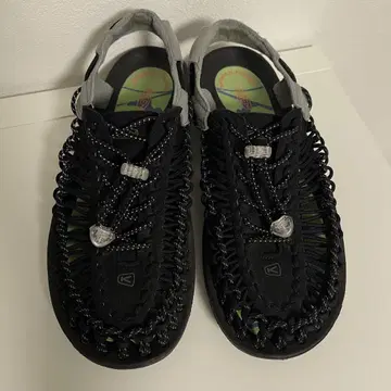 KEEN UNEEK 콜라보 모델 28cm