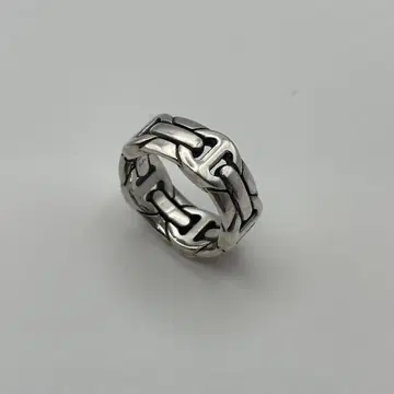 HOORSENBUHS WALL DAME RING