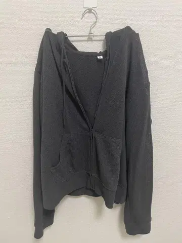 GU 얇은 소재 후드티 그레이