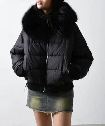 A'GEM/9 x .kom 볼륨 인조 모피 칼라 패딩 자켓