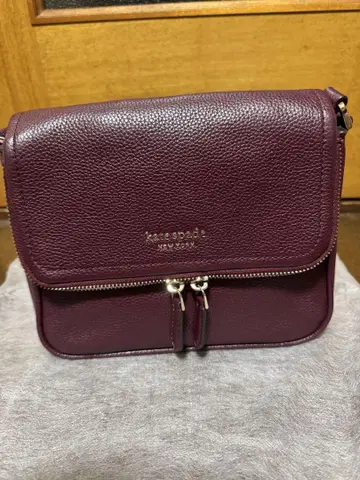 새상품급 kate spade 버건디 숄더백