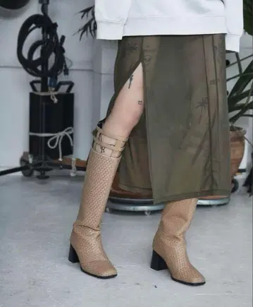 JUEMI Lattice Long Boots