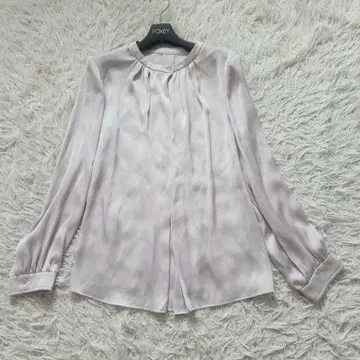 현행 아마카 브라이트 스트레치 개더 블라우스 조젯 트로미