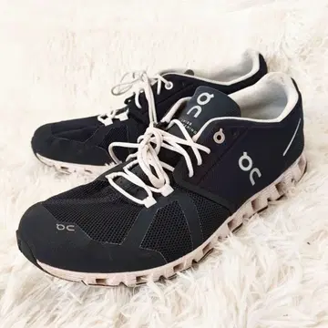On Cloud5 27.5cm uk8.5 클라우드5