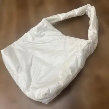 iki 나일론 백 화이트 앙비덱스 일본제