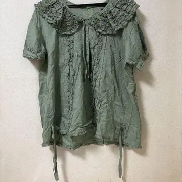 원더풀 월드 카네코 이사오 올리브 그린 프릴 옷깃 반팔 셔츠