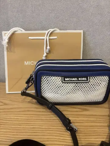 [미사용 새상품] MICHAEL KORS 메쉬 숄더백