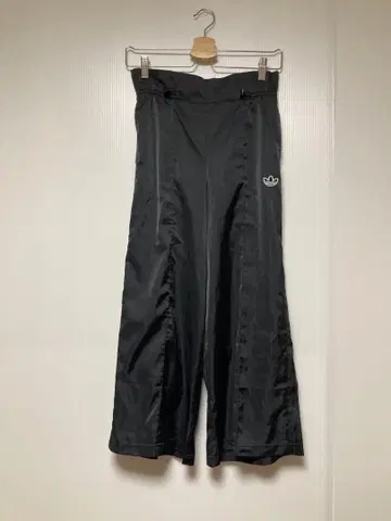 adidas 트레이닝 팬츠 표기 사이즈 S 새상품