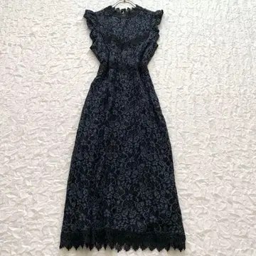 자라 [ M ] 대비 귈피 레이스 펜슬 원피스 꽃무늬 레이스