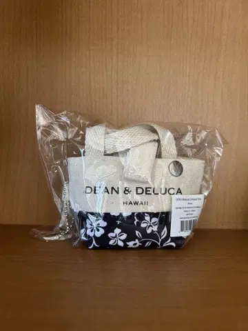 DEAN & DELUCA 플라워 프린트 에코백
