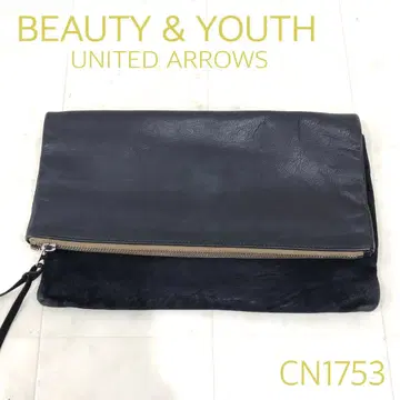 BEAUTY & YOUTH 애로우즈 천연 가죽 이소재 배색 클러치백