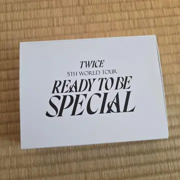TWICE 5TH WORLD TOUR READY TO BE SPECIAL