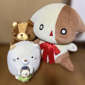 4개의 봉제 인형
