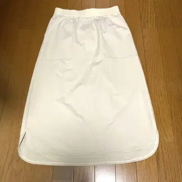 [컨디션 최상] PUPULA 푸풀라 허리밴딩 롱 타이트 스커트 베이지