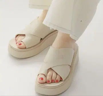 니코앤드 오리지널 통굽 플립플랍 S 아이보리