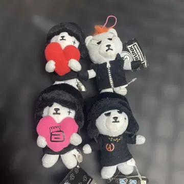 BIGBANG x KRUNK G-DRAGON 마스코트 4개 세트