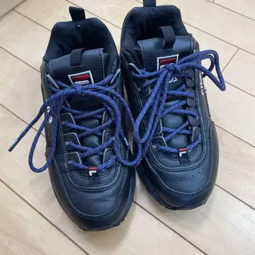 FILA 블랙 스니커즈 24.0