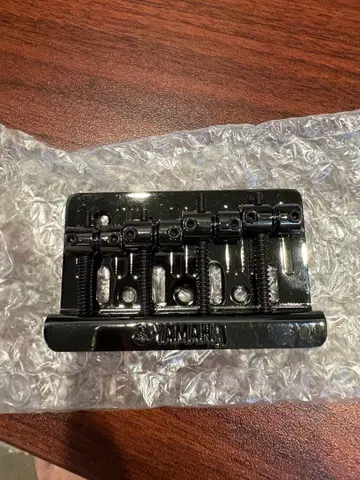 YAMAHA BB734 (BBP34? ) 베이스 정품 브릿지