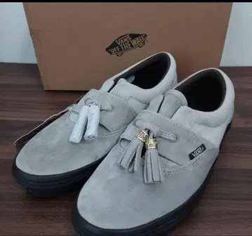 새상품 VANS 에라 태슬 그레이지 벨벳 슬립온 로퍼