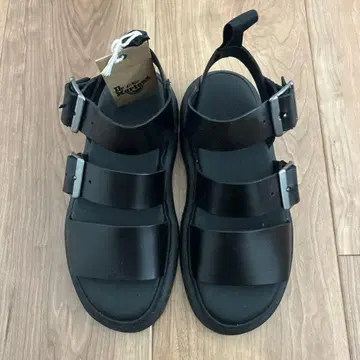 [미사용] Dr. Martens 블랙 GRYPHON 그리폰 UK4