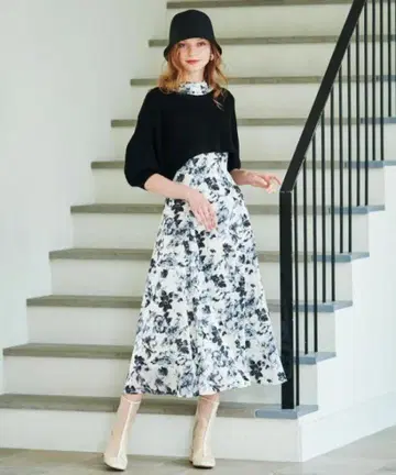 AND COUTURE 플라워 무늬 원피스