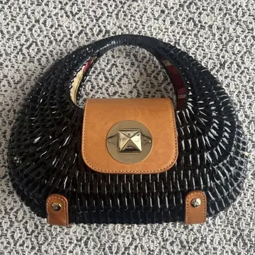 Kate Spade 블랙 바스켓백
