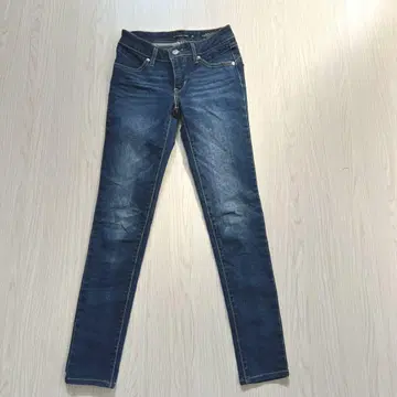 Levi's 리바이스 스키니 데님 팬츠 사이즈 23 스트레치 슬림 레그