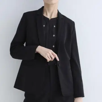 새상품 인디비 테일러드 자켓 38 M 블랙
