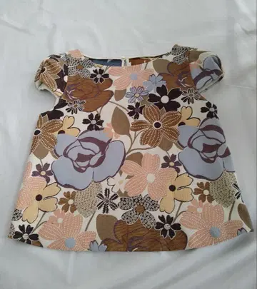 zara 고급스러운 귀여운 반팔 상의 택 포함 새 상품