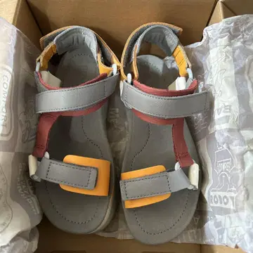새상품 Camper Oruga Up 캠퍼 가죽 샌들 멀티 컬러