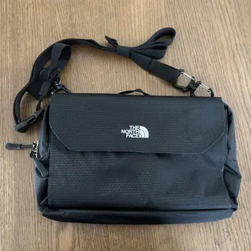 THE NORTH FACE 블랙 숄더백