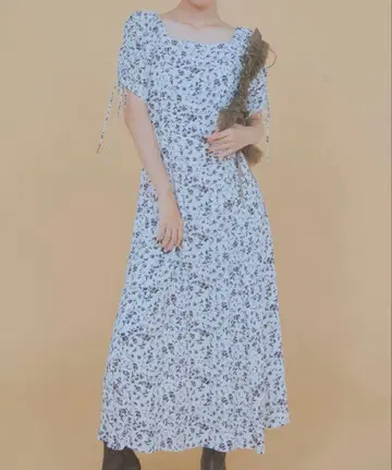 프레이 아이디 FRAY I.D 레이스업 프린트 원피스