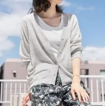URBAN RESEARCH DOORS 린넨 V넥 가디건