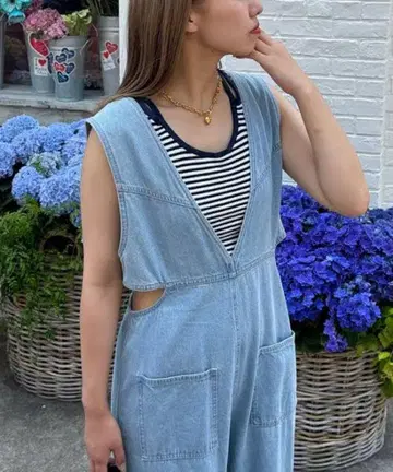 사이드 컷 아웃 2WAY 데님 살로펫